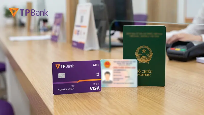 CCCD hoặc Hộ chiếu gốc để hủy tài khoản thanh toán tại quầy TPBank