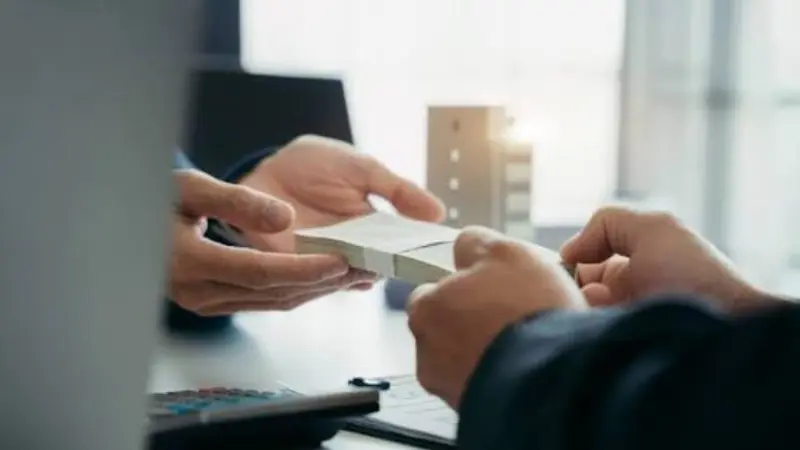 Ưu điểm của hình thức vay tín chấp ngân hàng là không cần tài sản thế chấp và giải ngân nhanh chóng.